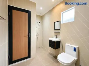 BNB Country Homestay, Rawang - 20 pax, pool, event - Image 2