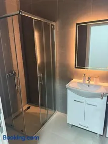 E&A Apartman Laktaši - Image 1