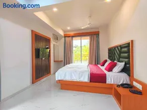 Lions Hotel Adidev - Image 4
