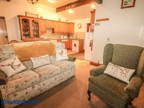 Piggery Place - Image 2