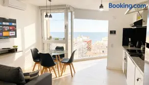 Excelente! Vista al mar con cochera y amenities gimnasio, play room y pileta climatizada - Image 1