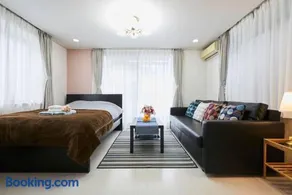 Luxury Guest House in Tokyo Shinjuku - Image 3