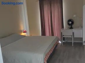 Cozy house with amazing location close both to the city and nature - Image 4