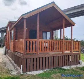 Cabin 3 Waterfront with Free Ramp Access and Fishing Piers - Image 1