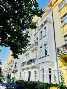 ESMOA apartments - Ovenecká, Praha 7 - plně vybaven - Image 2