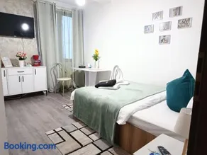 Studio M - Image 1