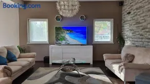 Villa Bubica- cozy holiday home in rural area with pool - Image 3
