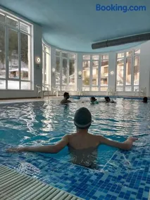 Edelweiss Mountain Apartment - Stream Resort Spa & Pool, Pamporovo - Image 4
