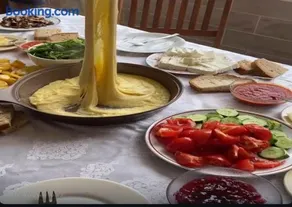 Altun's Home - Image 2