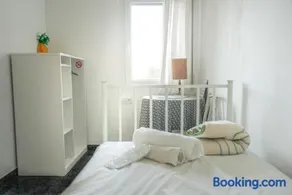 Habitación doble con Balcón - Casa rural compartida - Coliving - Image 2