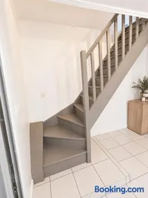 sejour climatisé avec chambres avec ventilateurs - Image 3