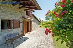 Villa Le Due Lune 6 Pax by VILLASRETREATS - Image 3