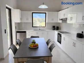 Villa Aphrodite - Image 3