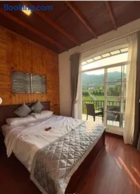 Friendly Hills Hotel - Image 2
