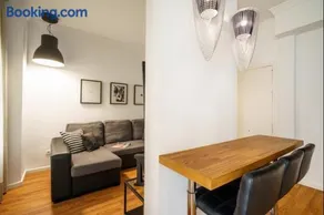 Minimal Rooms by ELE Apartments - Image 3