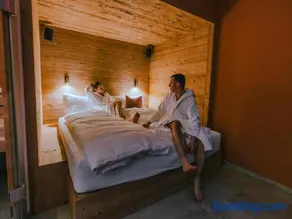 Spa & Stay - Image 1