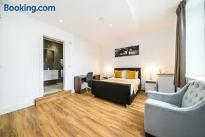 Equitable Hotel - Image 5