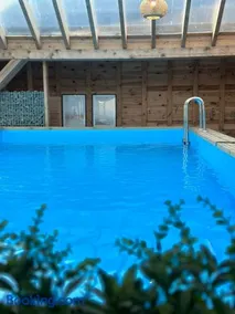 Domki Złote Piaski Kryty Basen Sauna Jacuzzi - Image 1