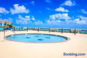 Beautiful two-bedroom with bay views in the lovely Pointe West Resort - Image 3