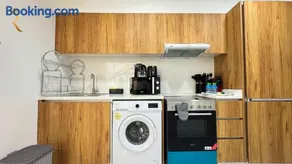 Veridian Stay 2BR Oasis - Stylish & Modern - Image 3