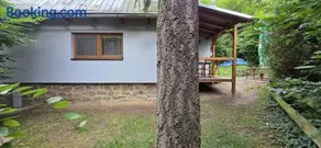 Chata v Jedovnicích u rybníka Olšovec - Image 1