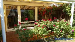Exklusives Haus mit Garten - Image 1