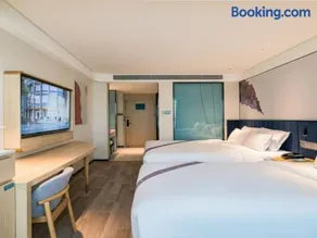 Dequan hotel,near Universal Beijing Resort - Image 2