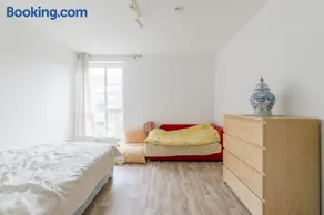 Private Apartment - Image 4