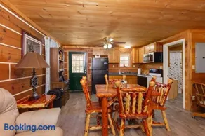 Lookout Mountain Valentine Drive Cabin #2 - Image 2