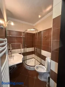 Private large apartment in Iglika 2 for 4 people - Image 2