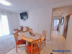 Casa Orange - Image 2