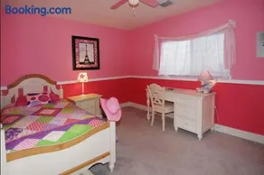 Enjoy Vacation in a Quiet Area with Huge Backyard - Image 2