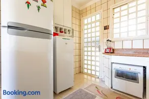 Quarto de Solteiro em Residência Compartilhada - Image 2