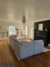 Iconic Historic Home - Image 2