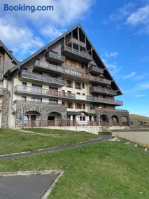 Appartement bellevue sur les hauteurs de Super-Besse - Image 1
