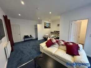 Grant Arms Hotel - Image 4