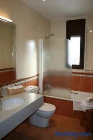 Apartamentos Les Picardes - Image 5