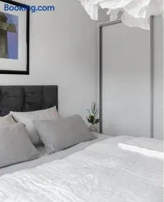 Upea ja hyvin varusteltu paritalohuoneisto lähellä merenrantaa - Image 3