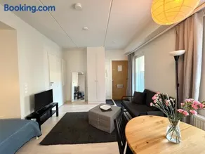 Easy Stay Rooms & Apartments near Airport - Image 4