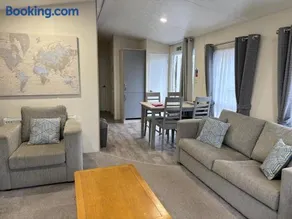 Forestbrook - Cheerful two bedroom tiny house - Image 3