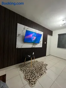 Noir Beach Suite - Image 1