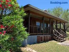 Hill Country Hideout - Image 2