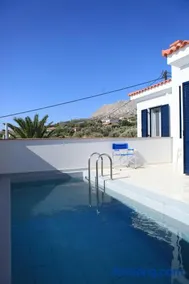 Asprou Villa with roof pool - Image 1