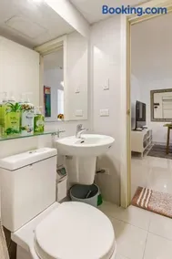 Sabrina'sCrib Apartment 2BR by Azure Residences Near Manila International Airport - Image 5