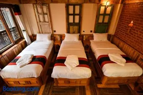 Indrayani Boutique Hotel & Cafe - Image 3
