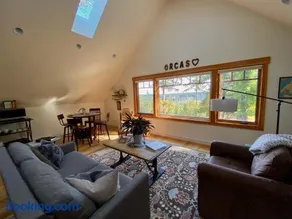 Madrona Suite - Image 1