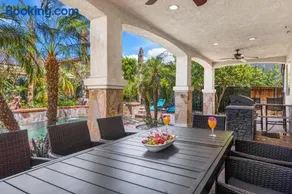 Paradise private resort with waterfall pool - Image 4
