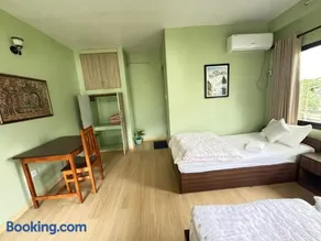 Niru Yoga Homestay sound healing & hiking retreat - Image 2
