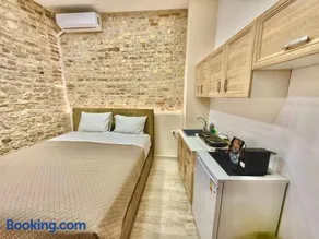 TRAVELLERS CORFU TOWN Luxury Suites, Studios & Apartments - Image 4