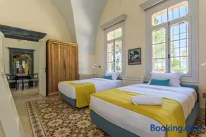 Amani Luxury 4-Bedroom Villa & Pool in Batroun - Image 4